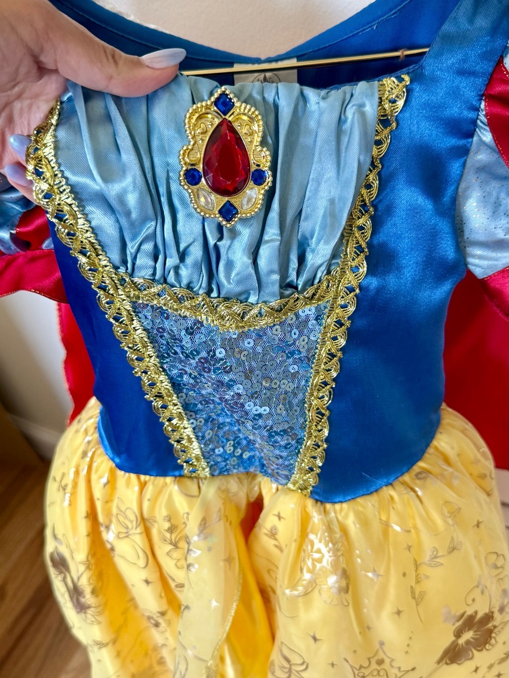 Snow White Disney Princess Kids Costume Dress - Blue, Yellow & Red - Picture 2 of 5